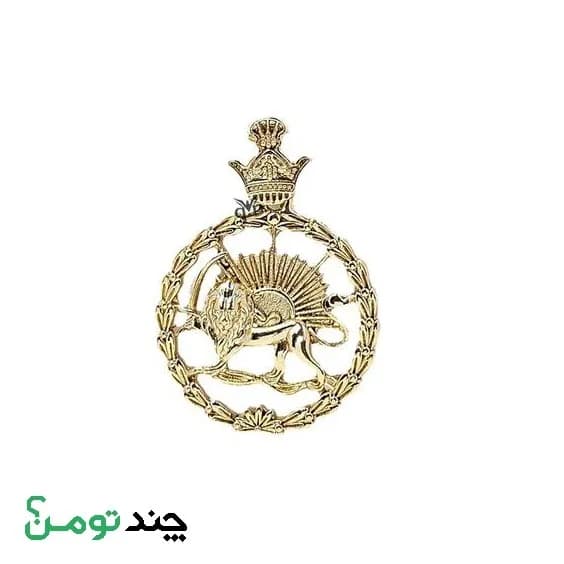 گردنبند طرح شیر طلایی — تصویر ۳