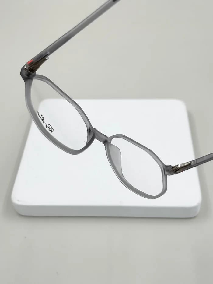 عینک طبی ریبن کد CR 0028 — تصویر ۶