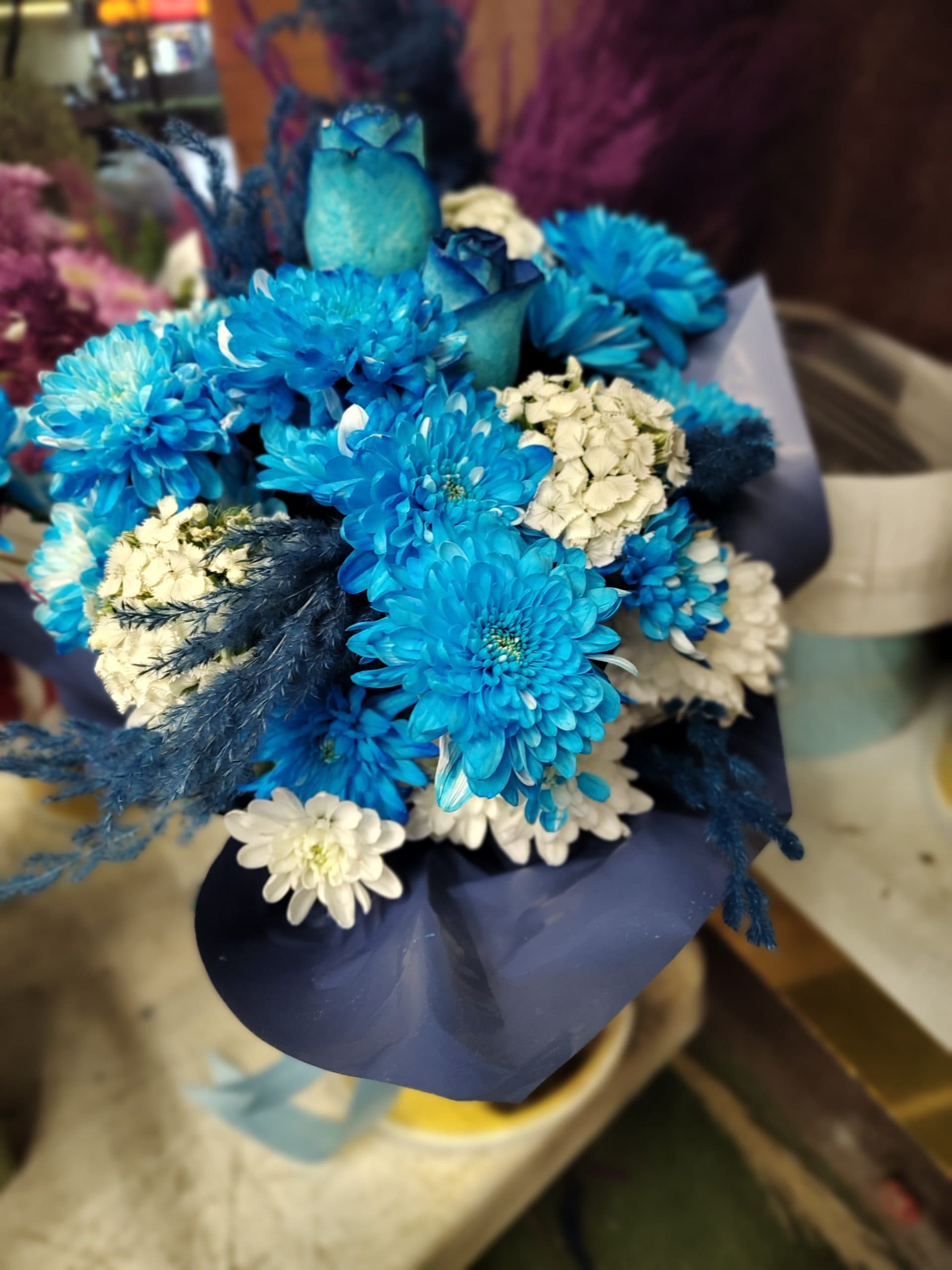 دسته گل آبی مناسب روز پدر — تصویر ۸