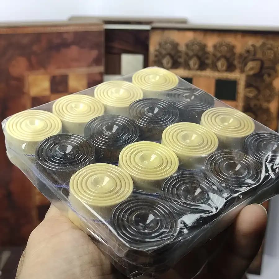 مهره چوبی تخته نرد — تصویر ۴