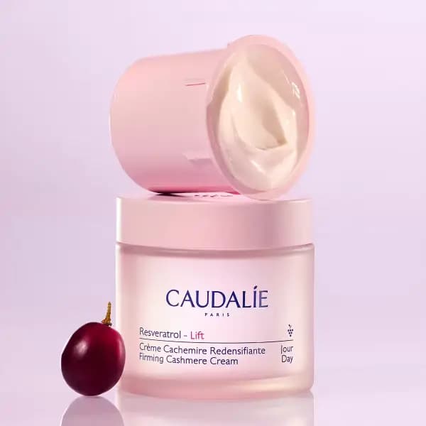 کرم سفت کننده و ضد چروک کشمیری کدلی Resveratrol-Lift Caudalie Firming Cashmere Cream — تصویر ۵