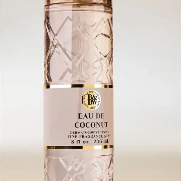 بادی اسپلش زنانه بث اند بادی ورکز او دو کوکونات Bath & Body Works Eau De Coconut Fine Fragrance Mist — تصویر ۲