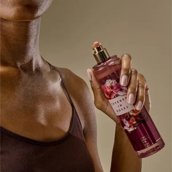 بادی اسپلش زنانه بث اند بادی ورکز کاورد این رُزز Bath & Body Works Covered In Roses Fine Fragrance Mist — تصویر ۴