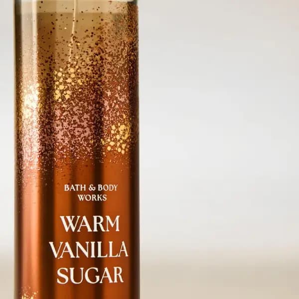 بادی اسپلش زنانه بث اند بادی ورکز وارم وانیلا شوگر Bath & Body Works Warm Vanilla Sugar Fine Fragrance Mist — تصویر ۲