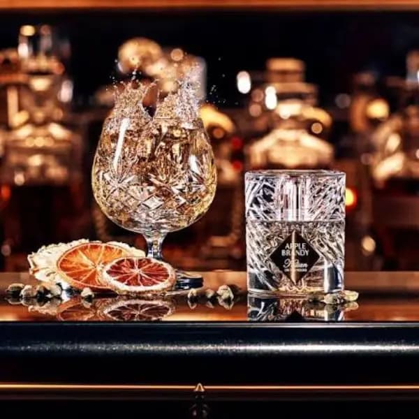 عطر یونیسکس بای کیلیان اپل برندی ادو پرفیوم By Kilian Apple Brandy Eau de Parfum — تصویر ۱۰