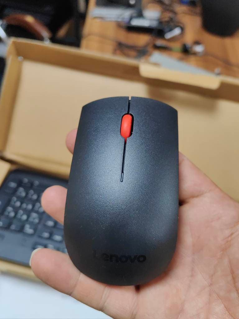 ⌨️🖱️ ست کیبورد و موس بی‌سیم Lenovo Essential Wireless Combo استوک — تصویر ۵