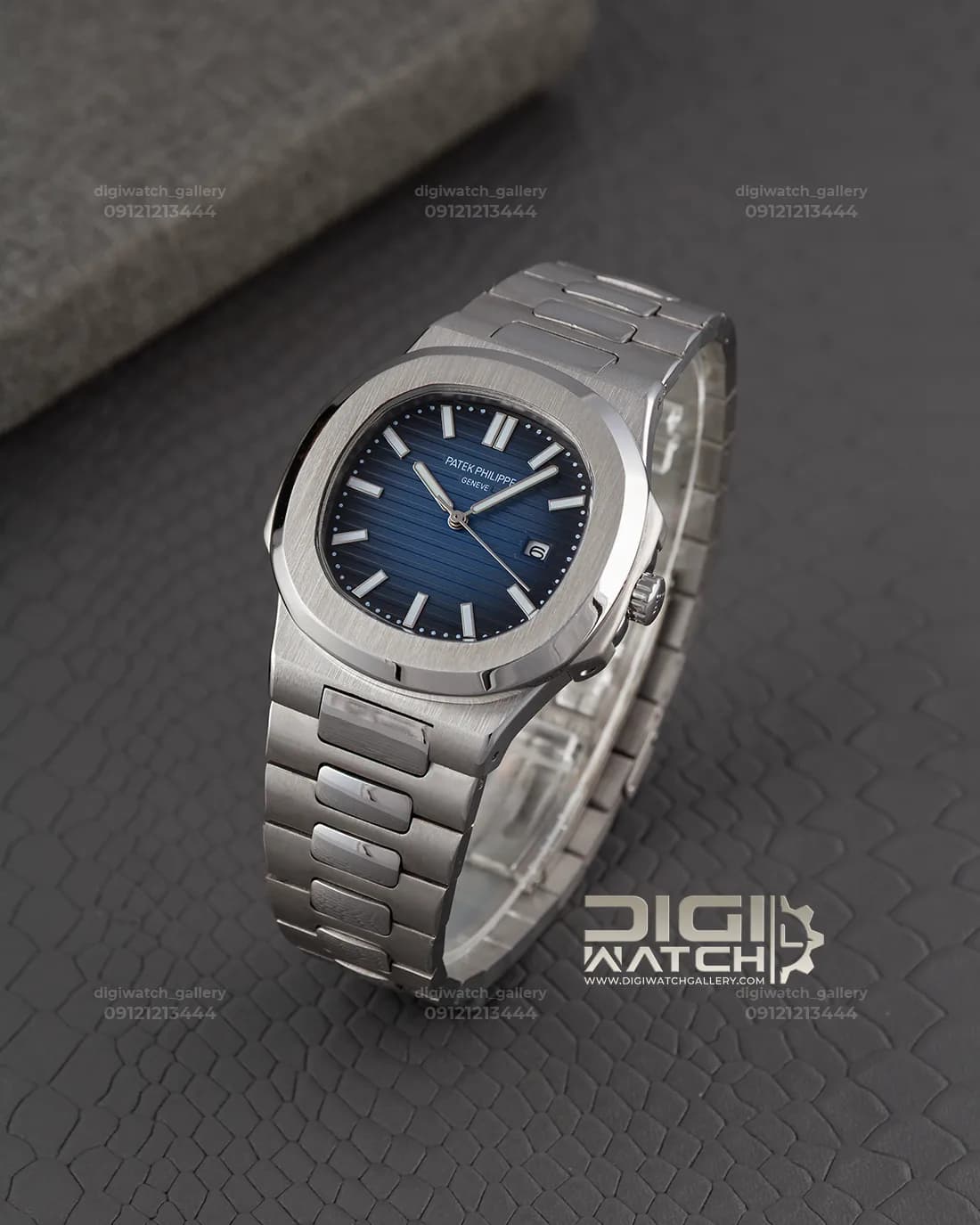 ساعت پتک فیلیپ ناتیلوس مردانه Patek Philippe — تصویر ۲
