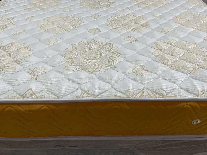 تشک طبی فنری هایکلاس رزخواب — تصویر ۳