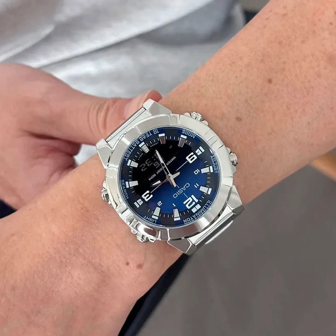 ساعت اورجینال مردانه کاسیو مدل Casio AMW-870DA-2A1V — تصویر ۶