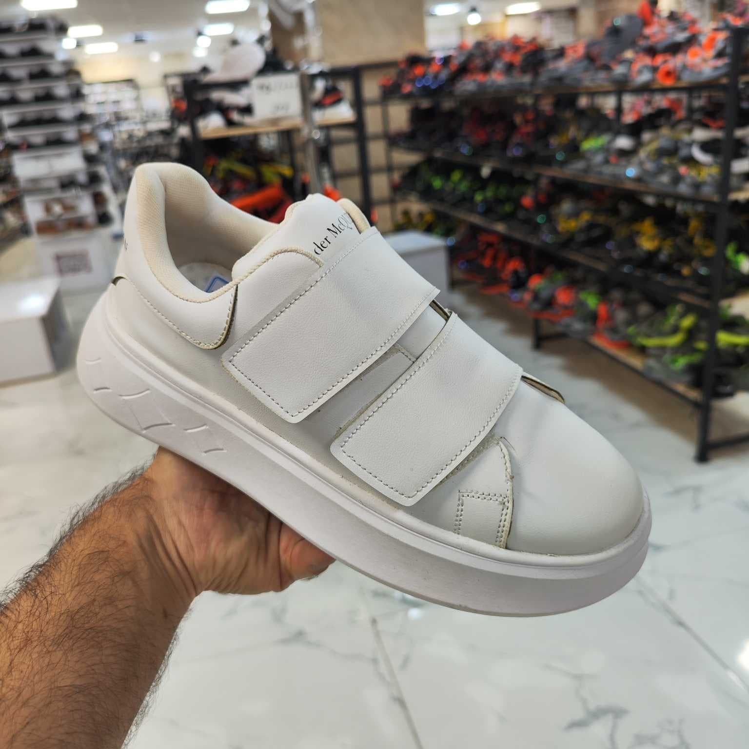 کفش کتونی چسبی دخترانه درکرج — تصویر ۱۲