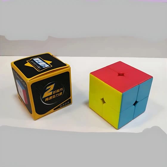 بازی فکری روبیک دو در دو مناسب رده سنی +7