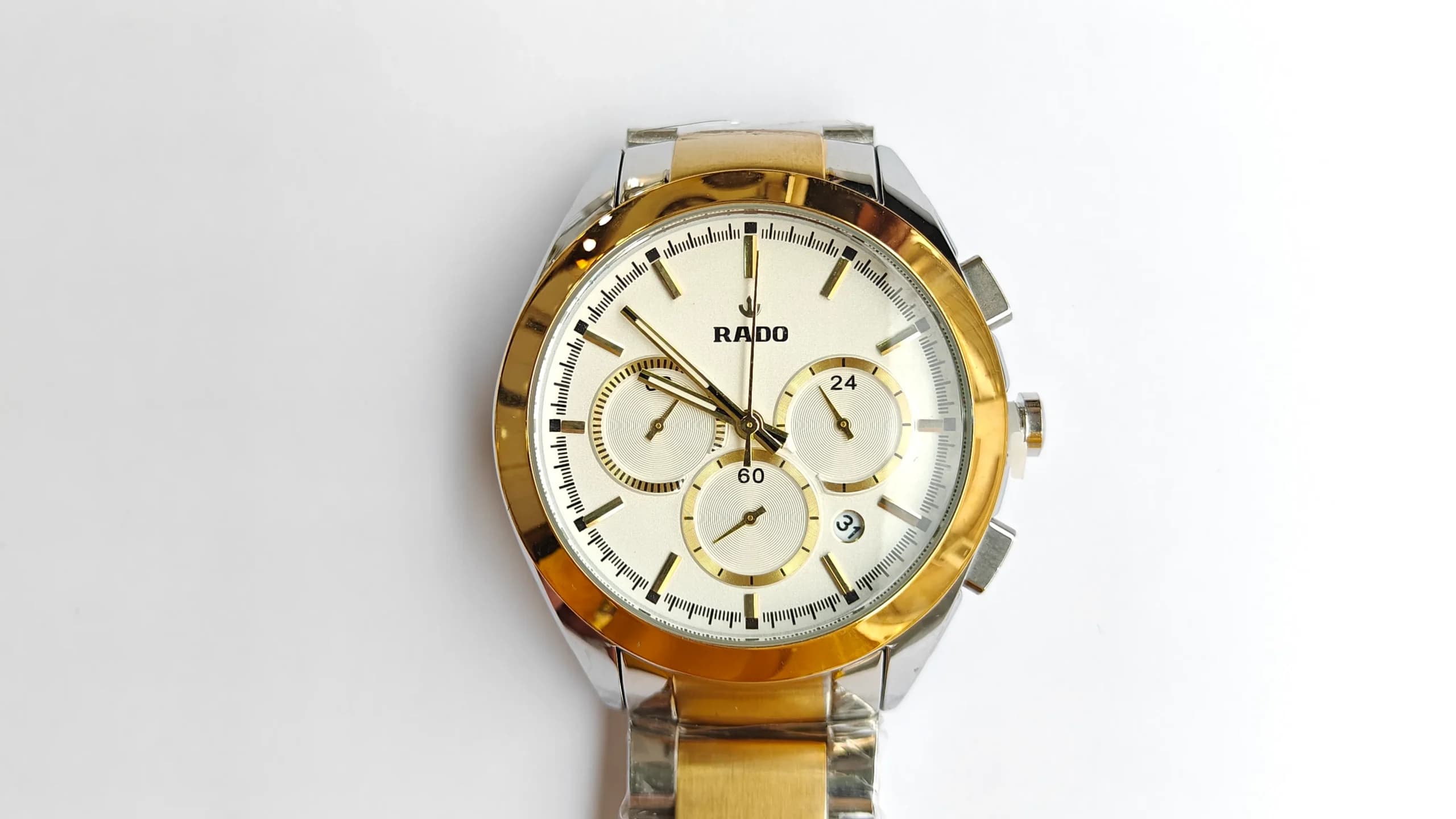 ساعت مردانه رادو RADO سه موتوره نقره ای زمینه نقره ای — تصویر ۳