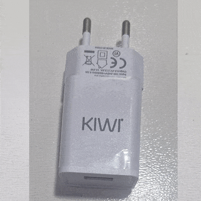 شارژر بدون کابل KIWI S10 — تصویر ۵