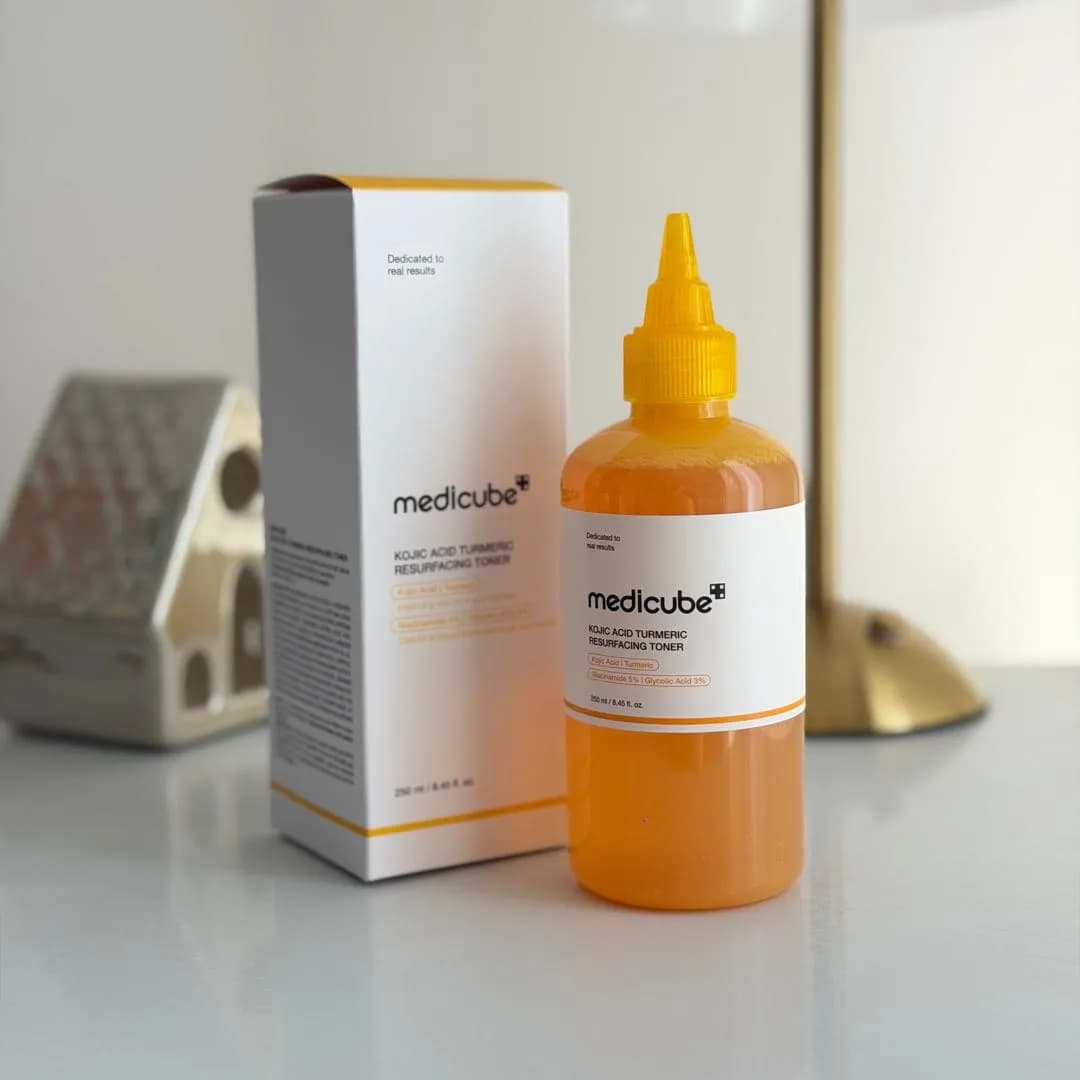 تونر کوجیک اسید و زردچوبه مدیکیوب | Medicube Kojic Acid Turmeric Toner — تصویر ۲
