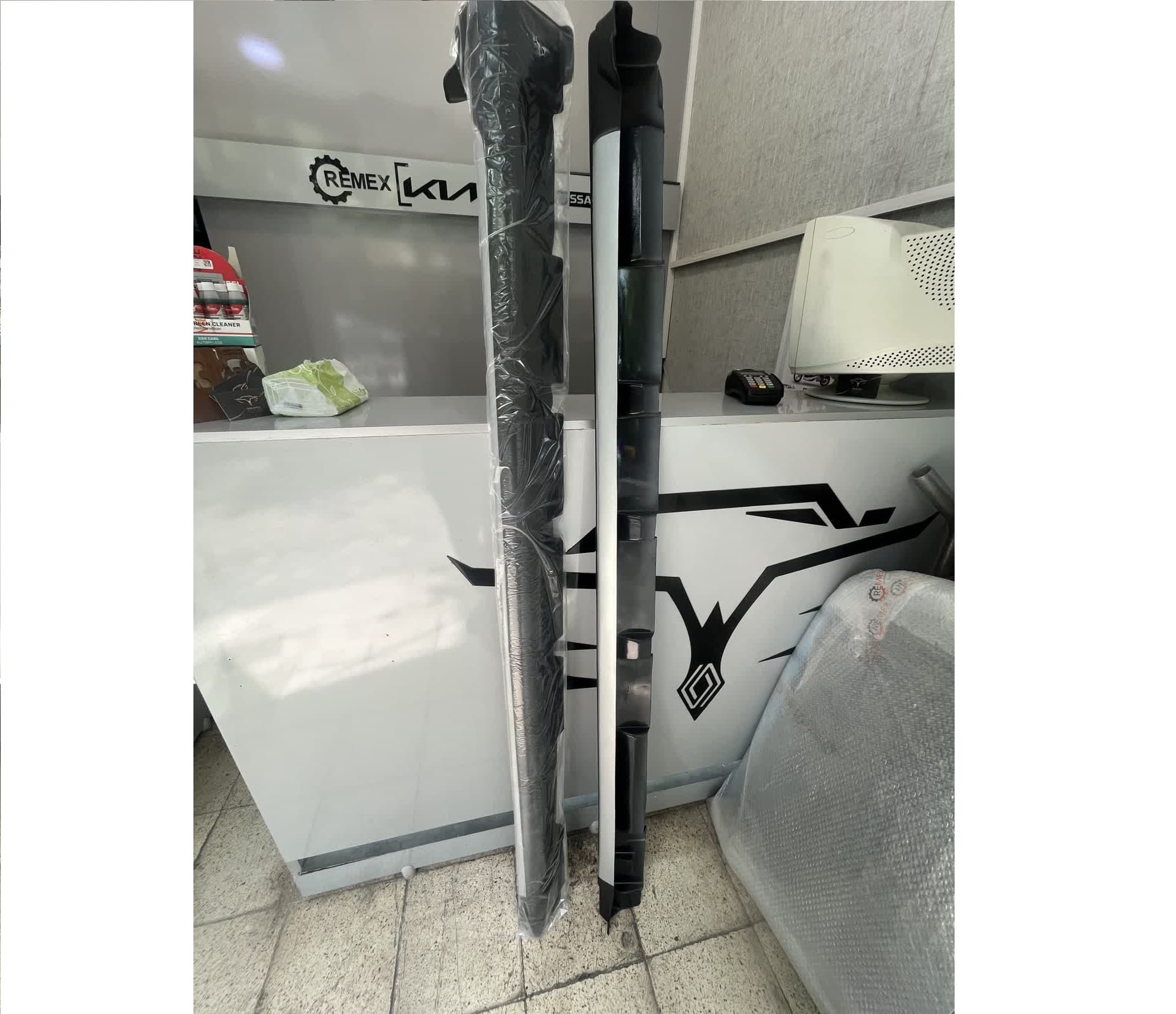 فلاپ روی رکاب سمت راست استپ وی