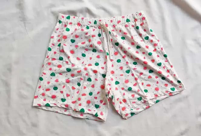 شورتک راحتی نخی زنانه کد ۱۴۰26 — تصویر ۲