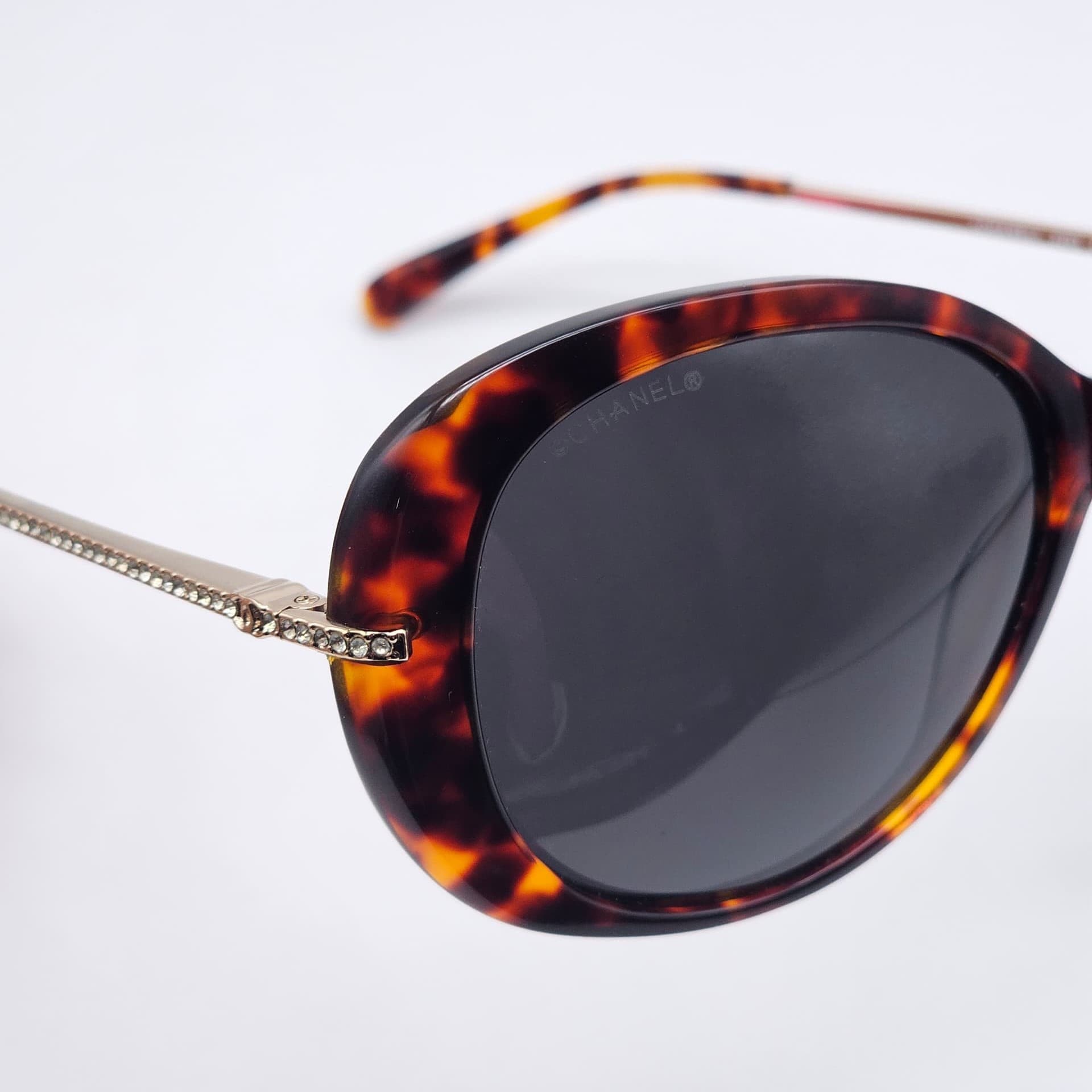عینک آفتابی زنانه چنل chanel مدل 5293 — تصویر ۷