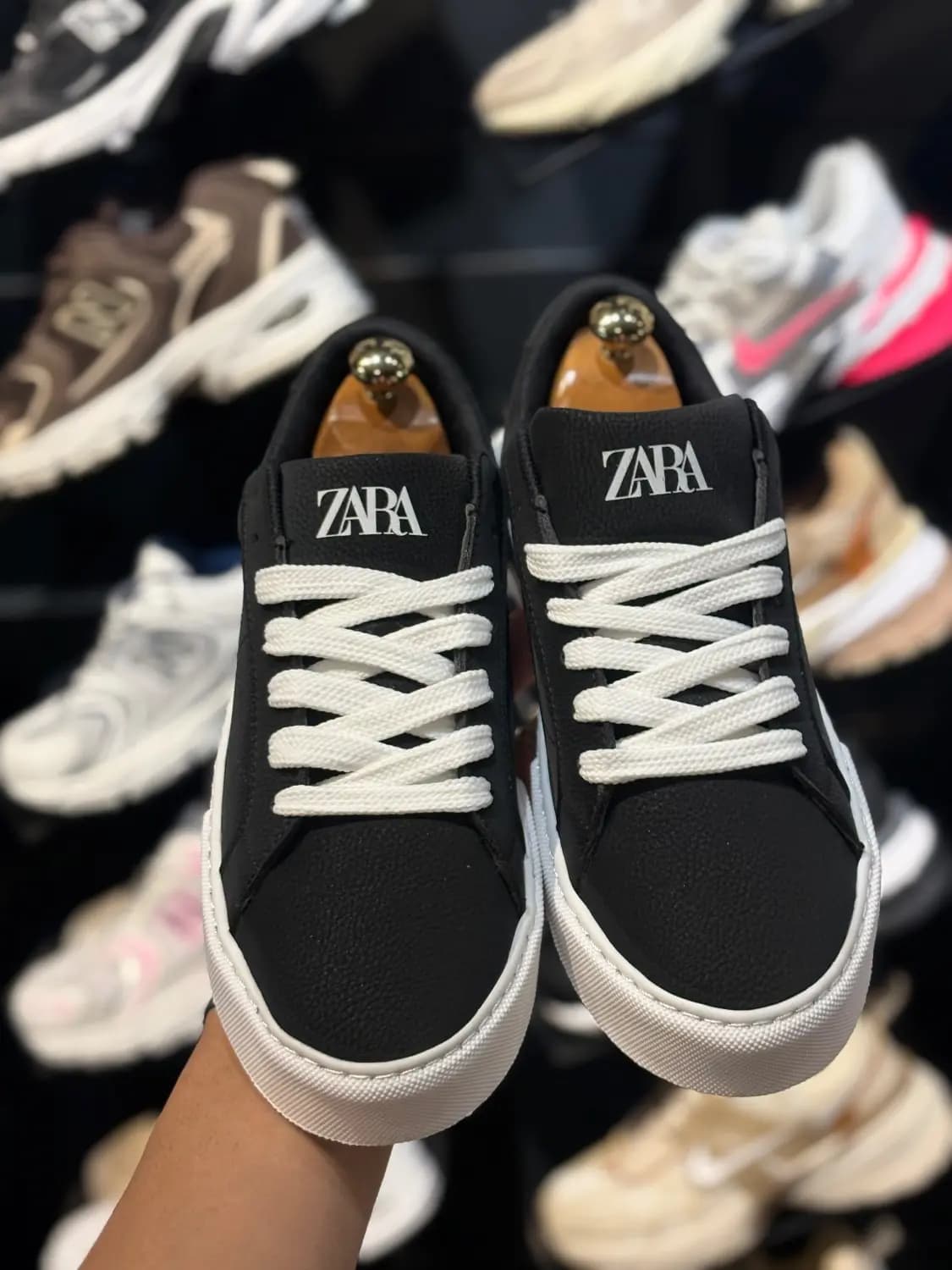ونس زارا بزرگ پا — تصویر ۶