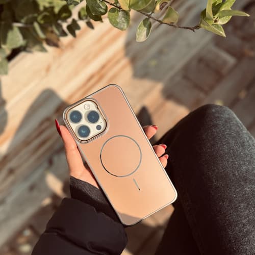 قاب PVD مات مگ سیف دار آیفون — تصویر ۷