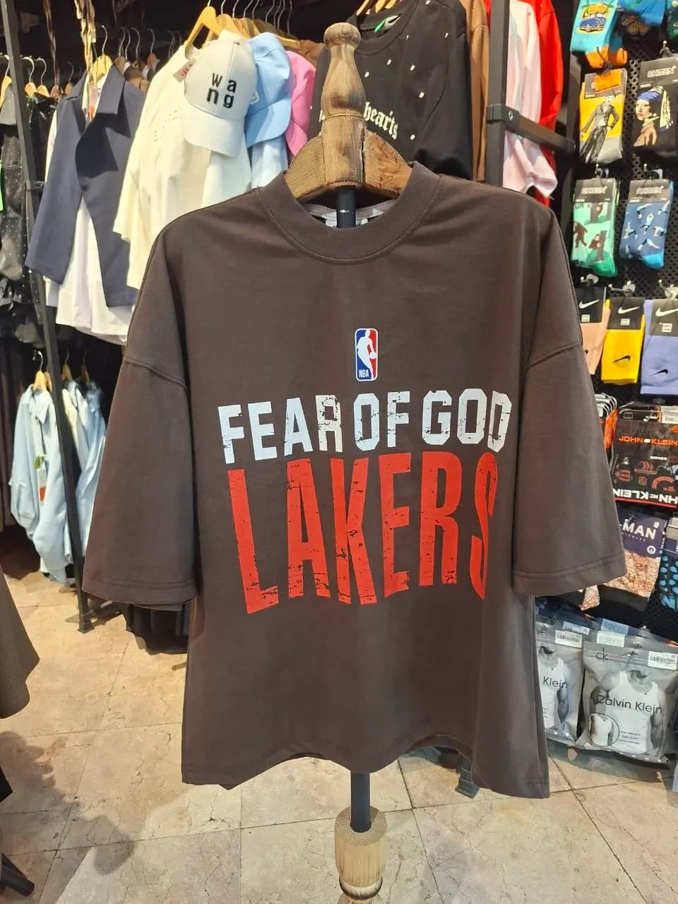 تيشرت پارچه اي ماکان LAKERS — تصویر ۶