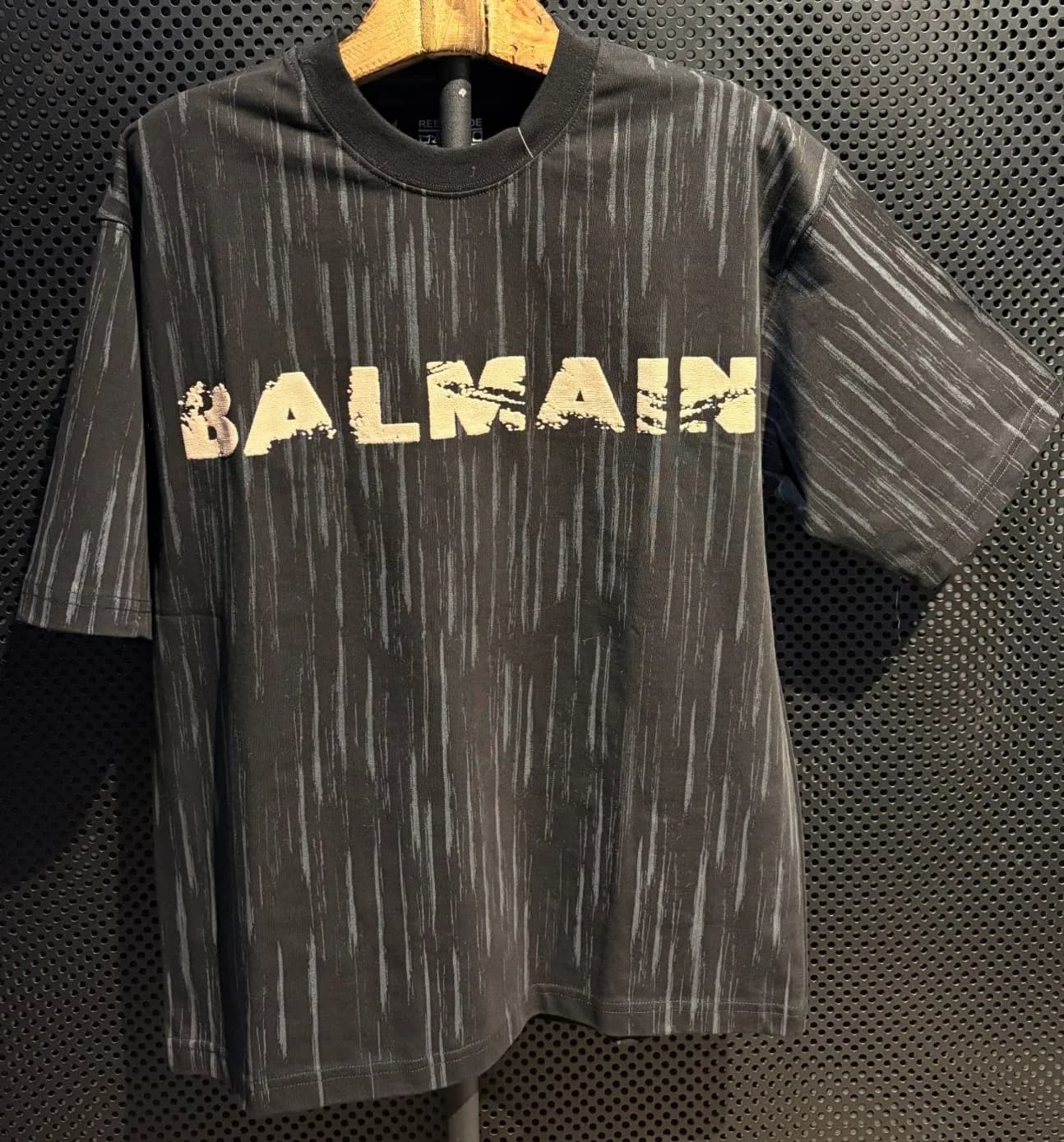 تيشرت چاپ BALMAIN — تصویر ۲