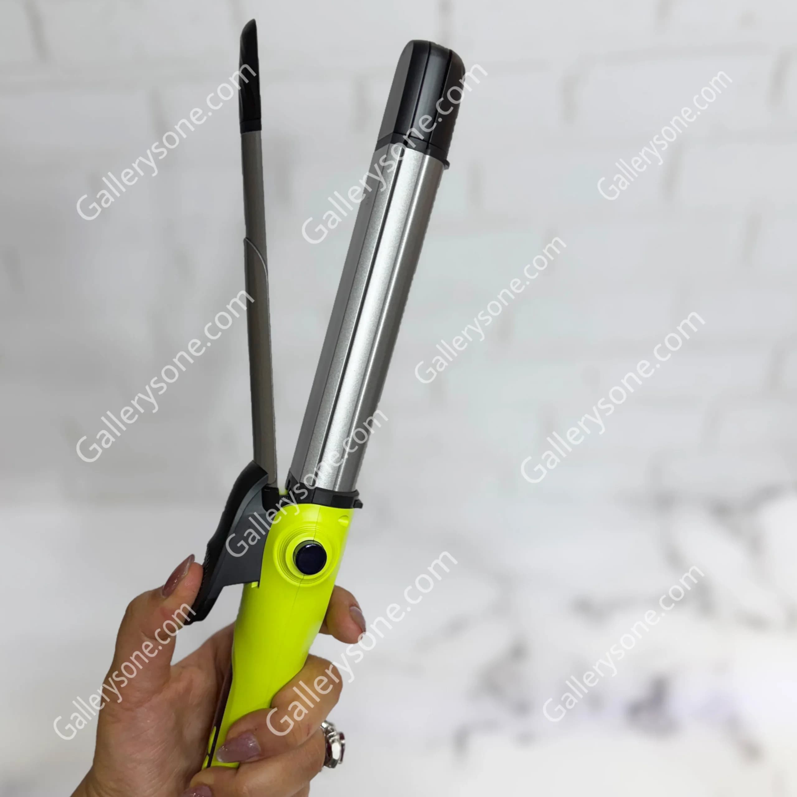 استایلر چندکاره VGR V-570 | 4 کاره اتو، بابلیس و ویو — تصویر ۳