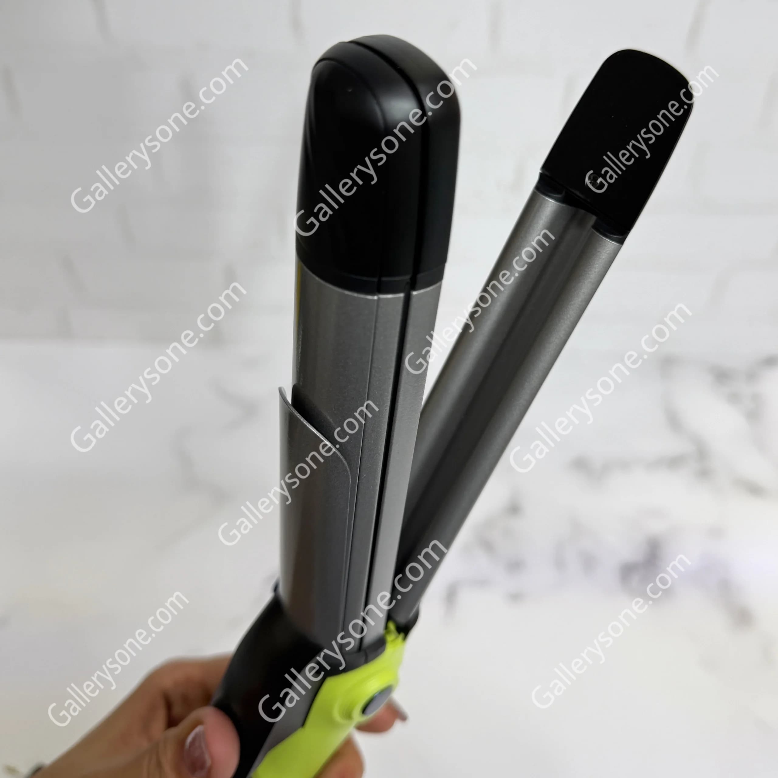 استایلر چندکاره VGR V-570 | 4 کاره اتو، بابلیس و ویو — تصویر ۵