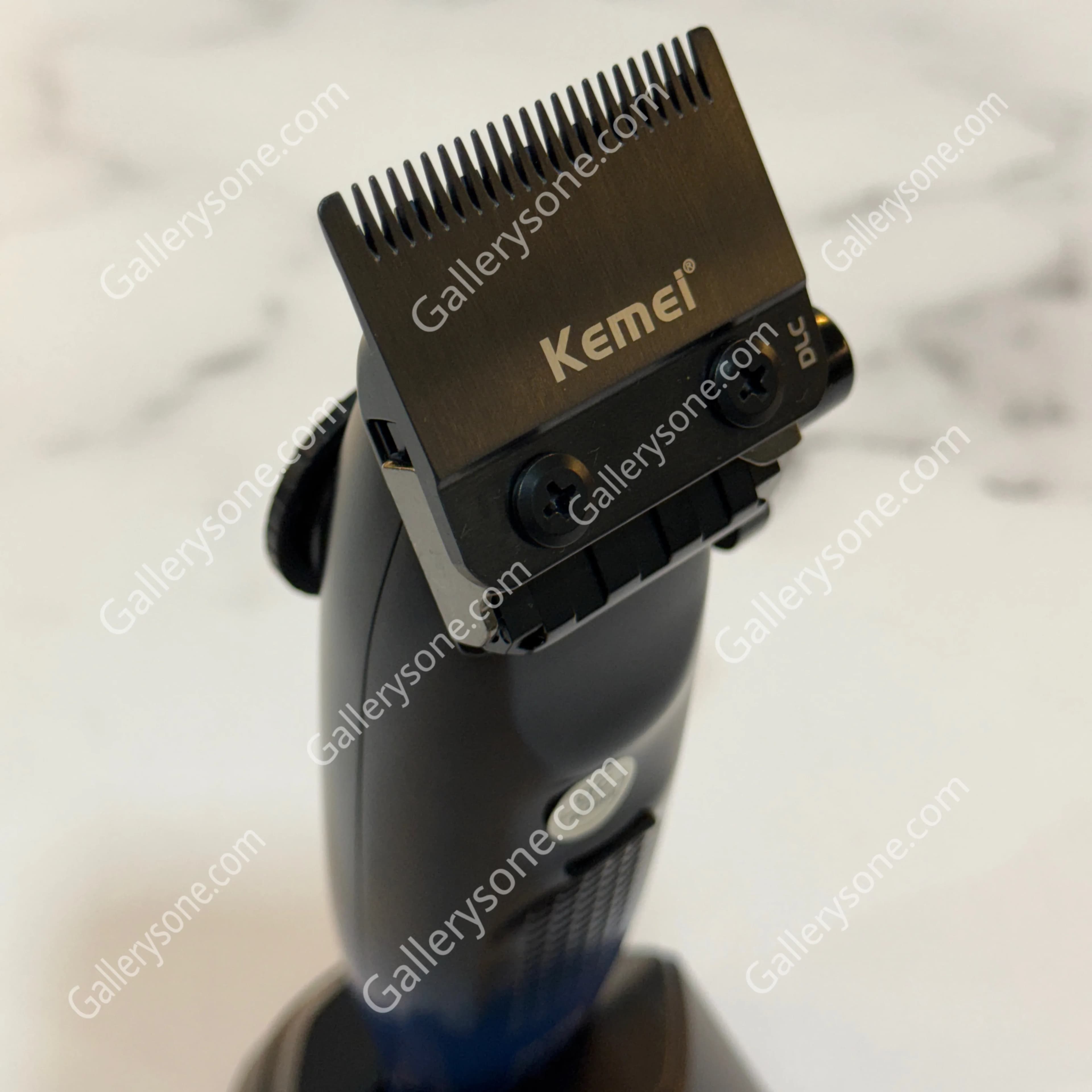 ماشین اصلاح Kemei KM-1867 | 9000 دور، باتری 2500mAh — تصویر ۱۰