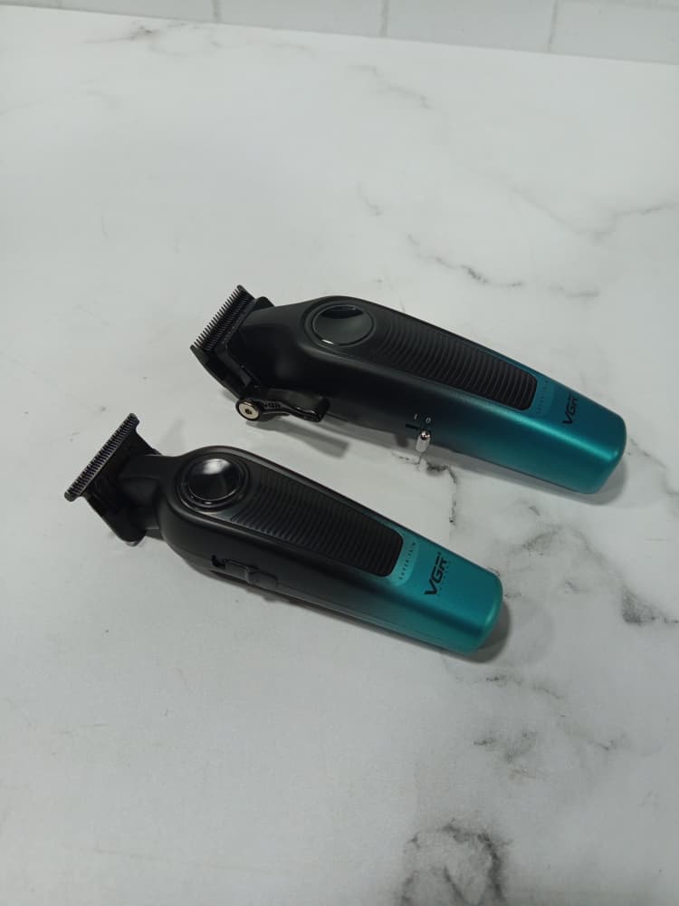 ست حرفه‌ای ماشین اصلاح وی‌جی‌آر مدل V‑196&996 — تصویر ۶