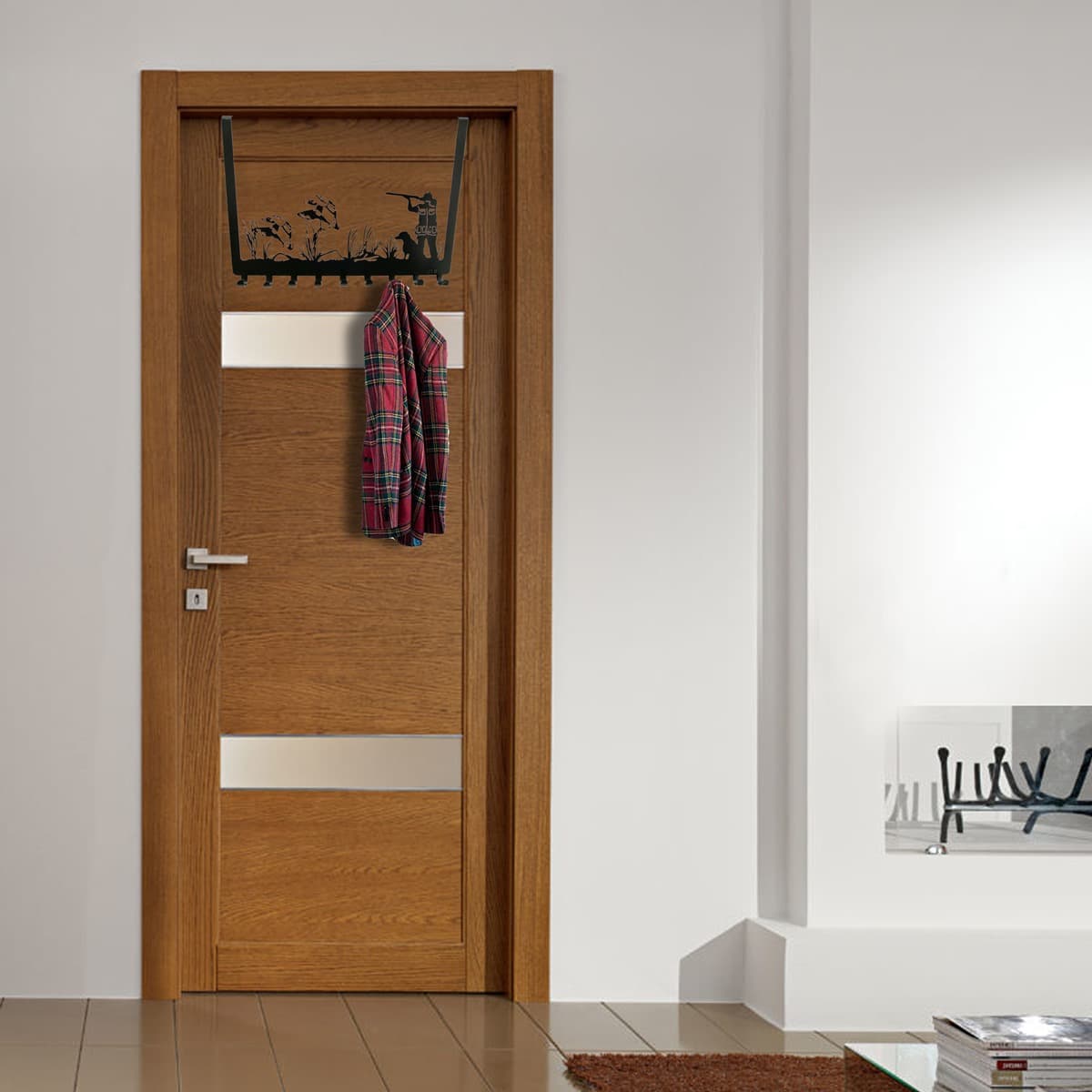 آویز لباس مدل هانترمن 2 کد KMH111 — تصویر ۴