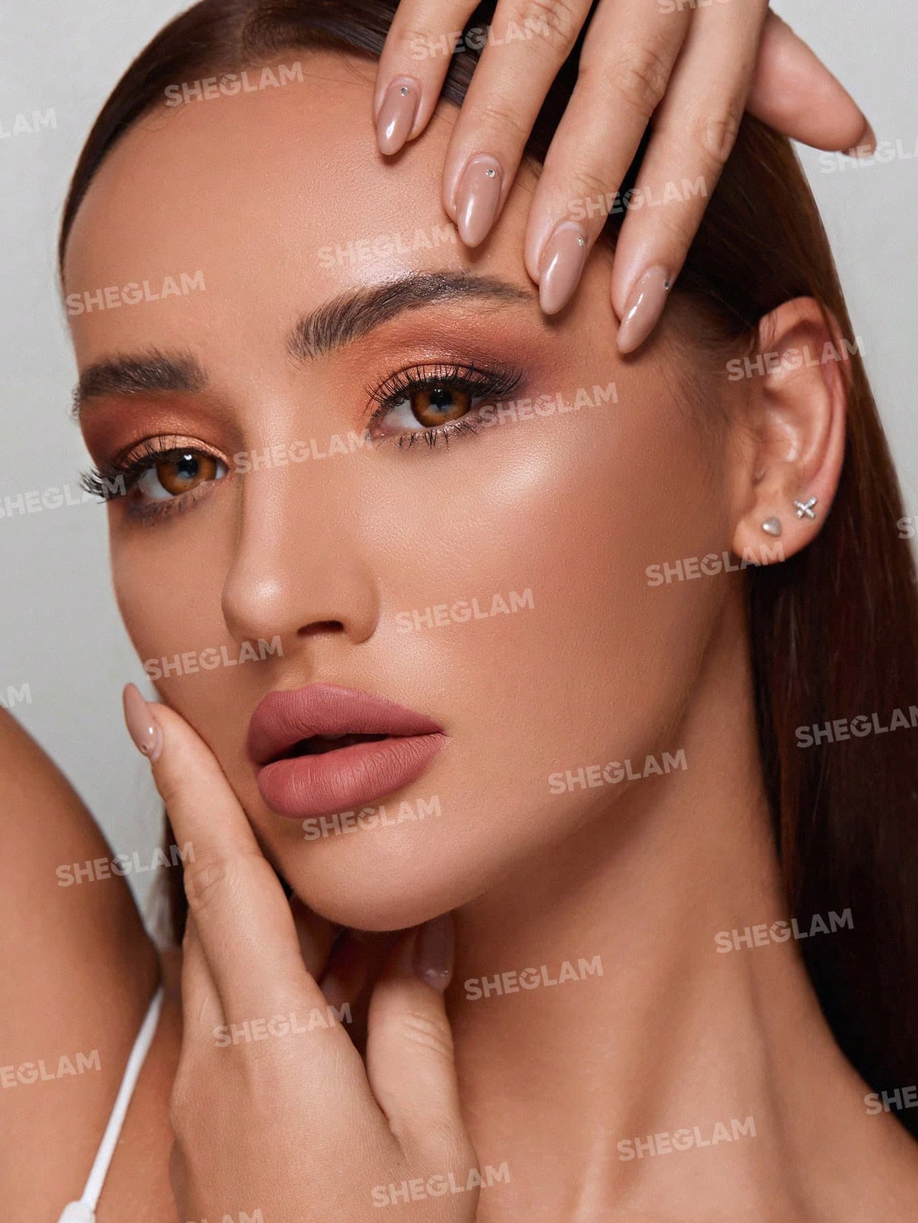پالت سایه شیگلم مدل : Nude Beginnings Palette — تصویر ۴