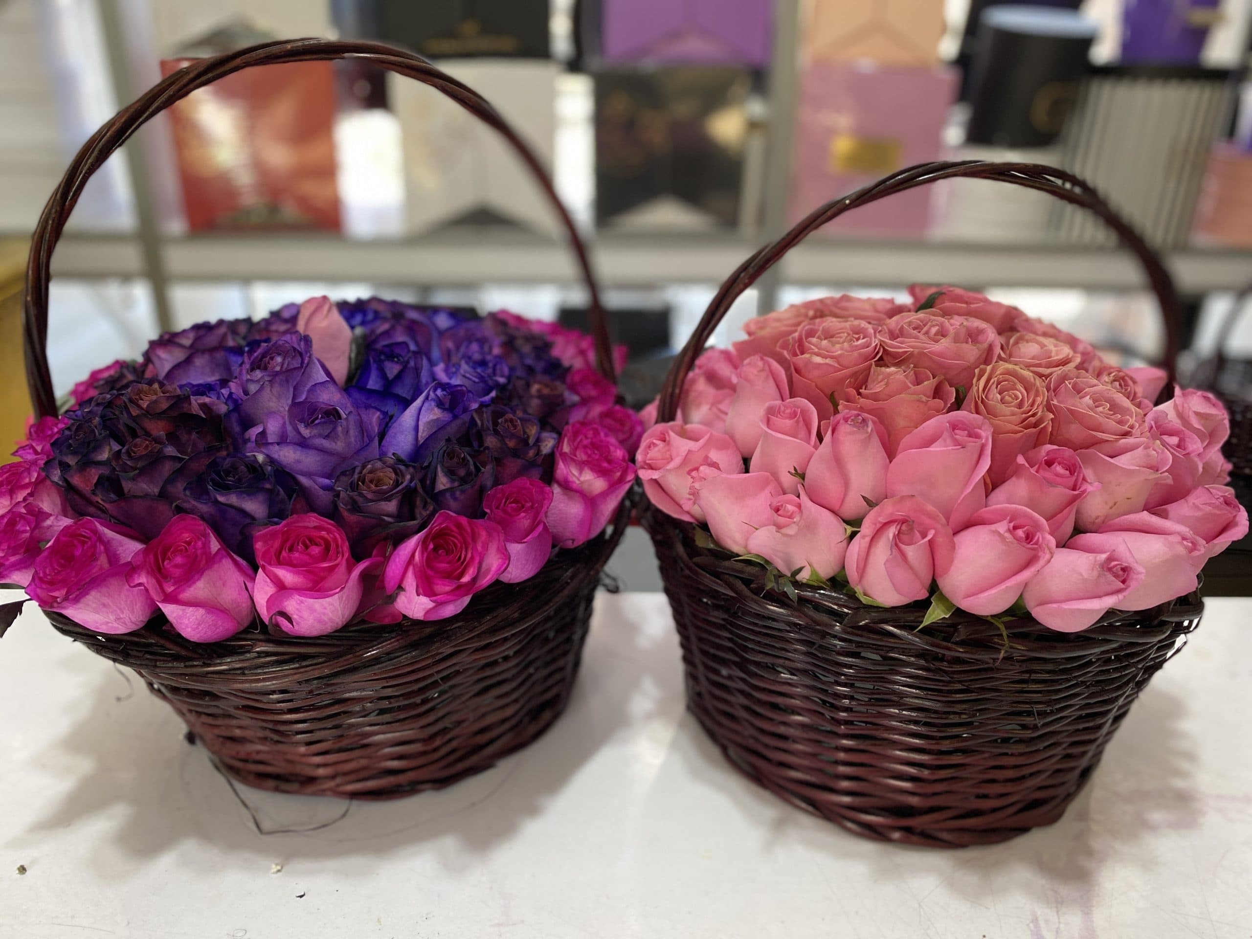 سبد گل رز بنفش — تصویر ۵