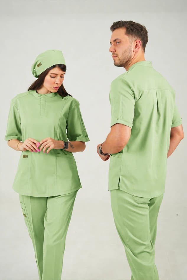 اسکراب پزشکی یقه دیپلمات اسپرت سبز ماچا — تصویر ۶