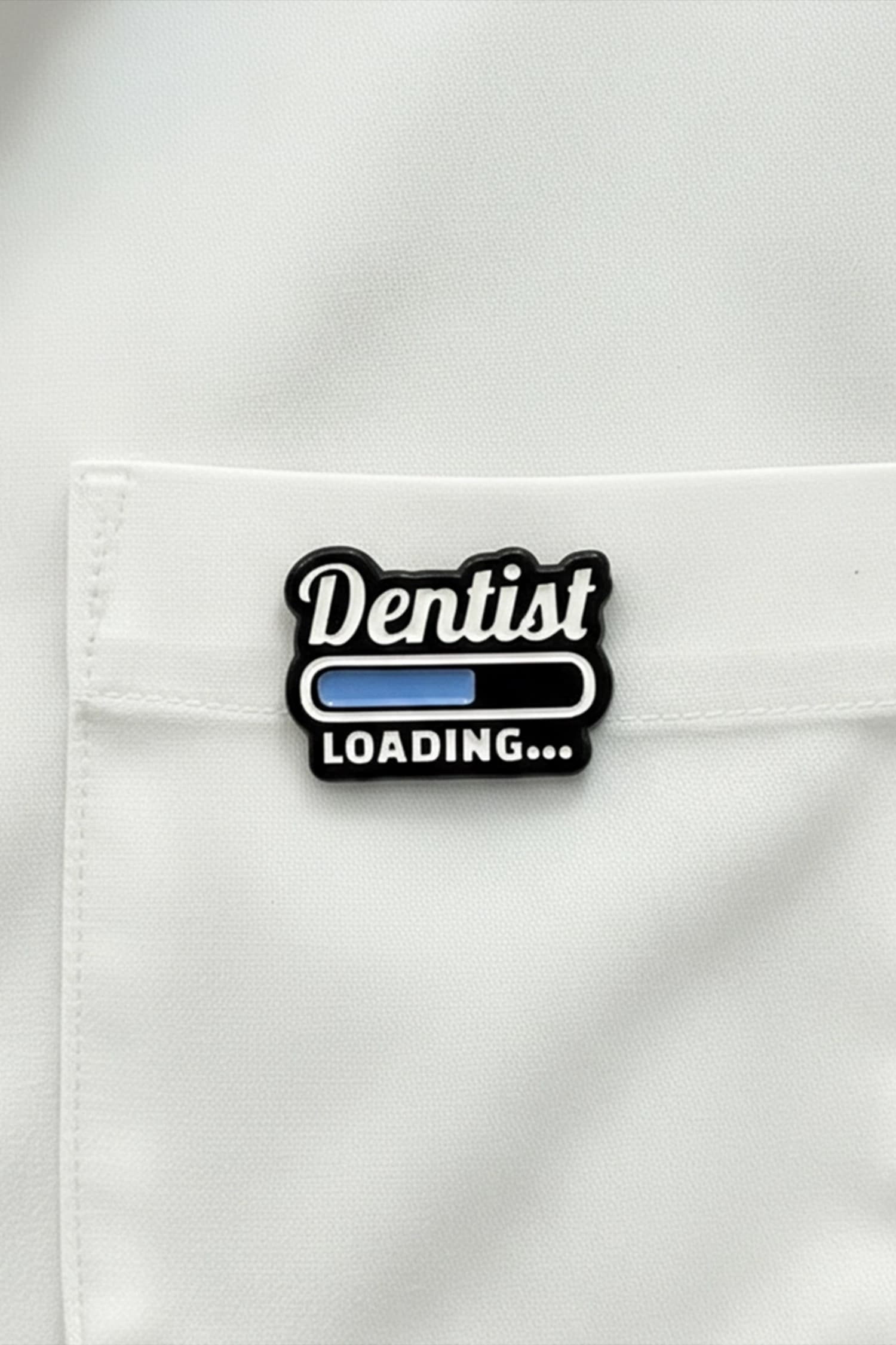 سنجاق سینه dentist loading