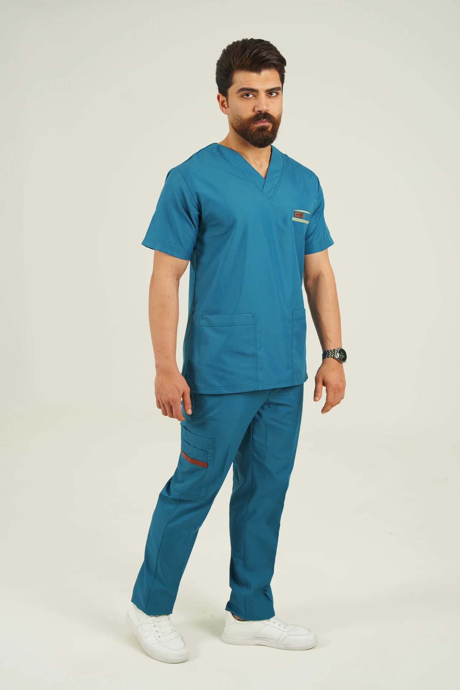 ست اسکراب آستین کوتاه یقه هفت سبز کله غازی — تصویر ۳