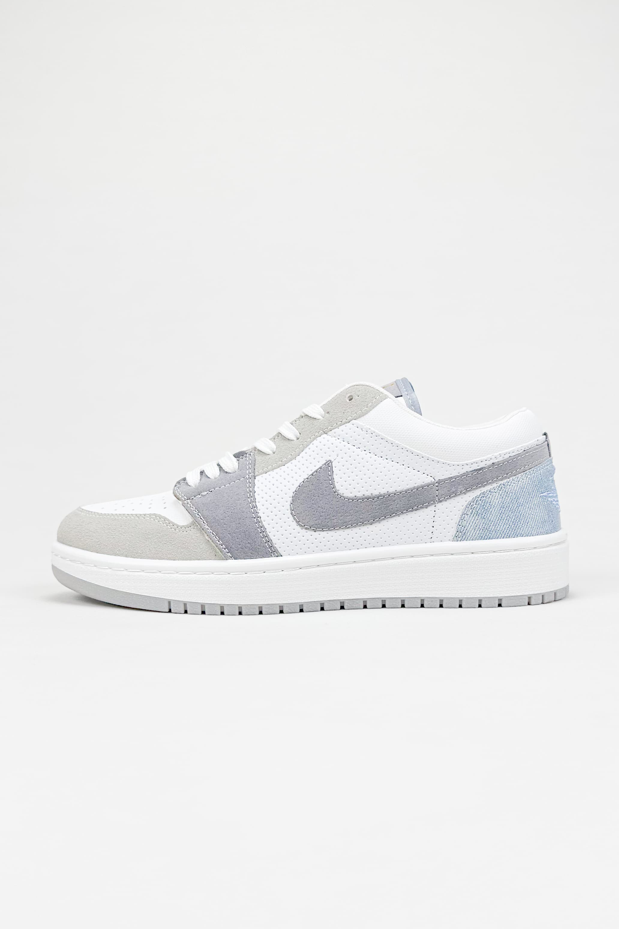 کفش روزمره زنانه نایک مدل Air Jordan 1 Paris