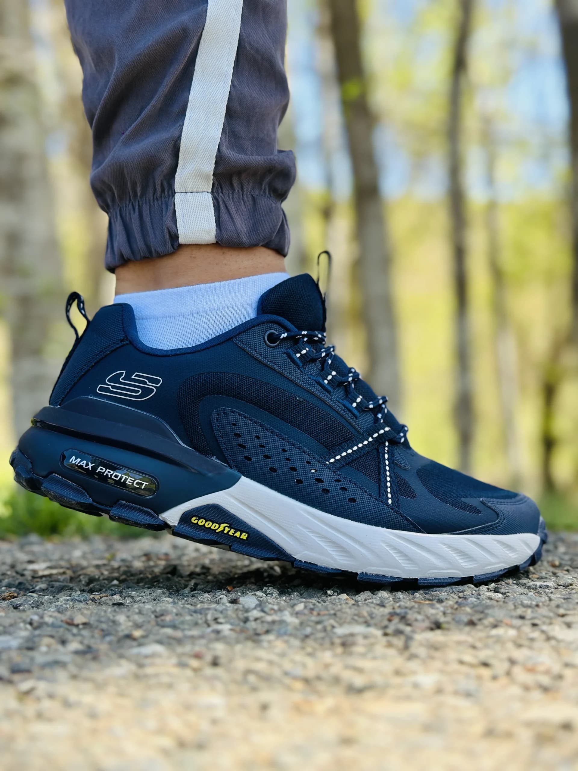 کتونی اسکیچرز max protect goodyear – مکس پروتکت سرمه ای — تصویر ۲