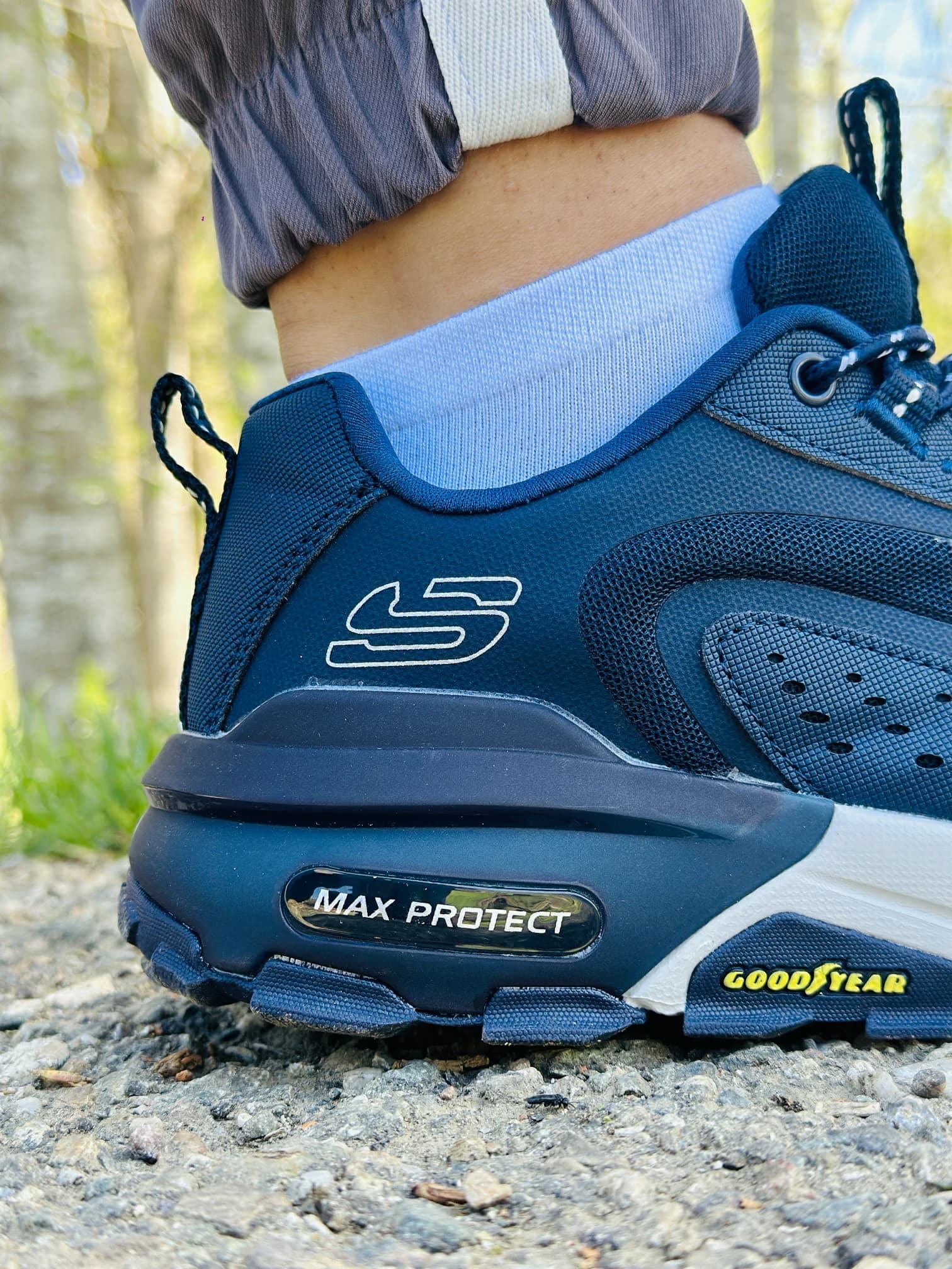 کتونی اسکیچرز max protect goodyear – مکس پروتکت سرمه ای — تصویر ۹