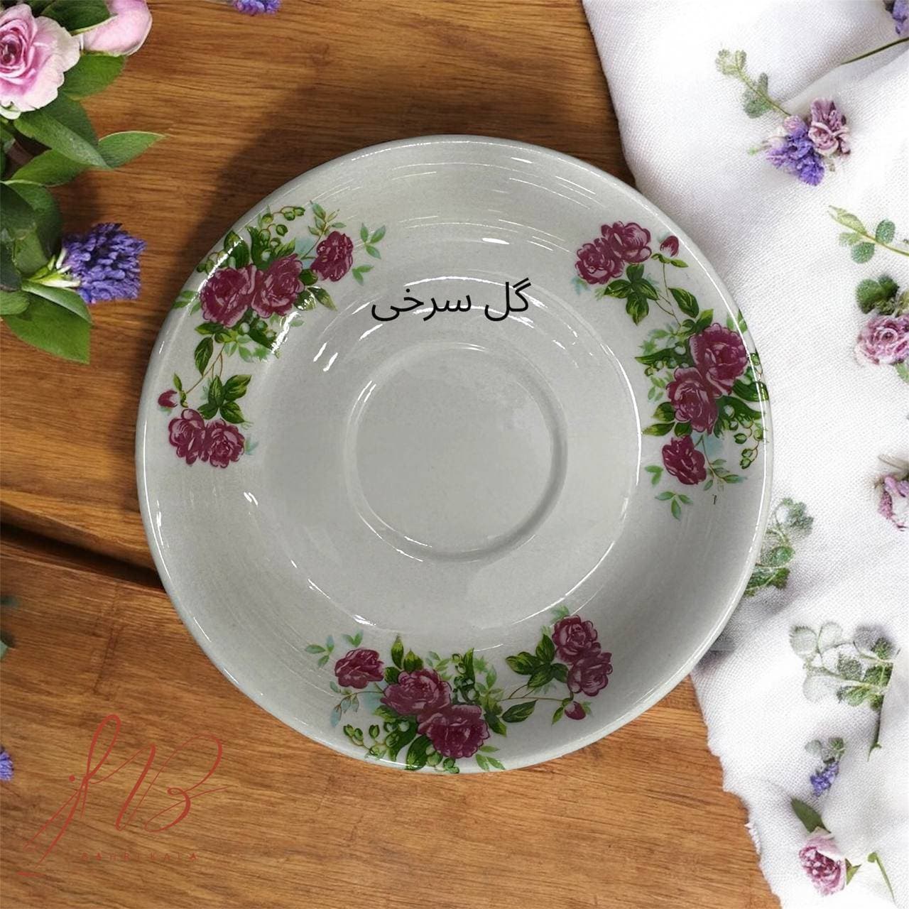 نعلبکی وینچی گل سرخ — تصویر ۲