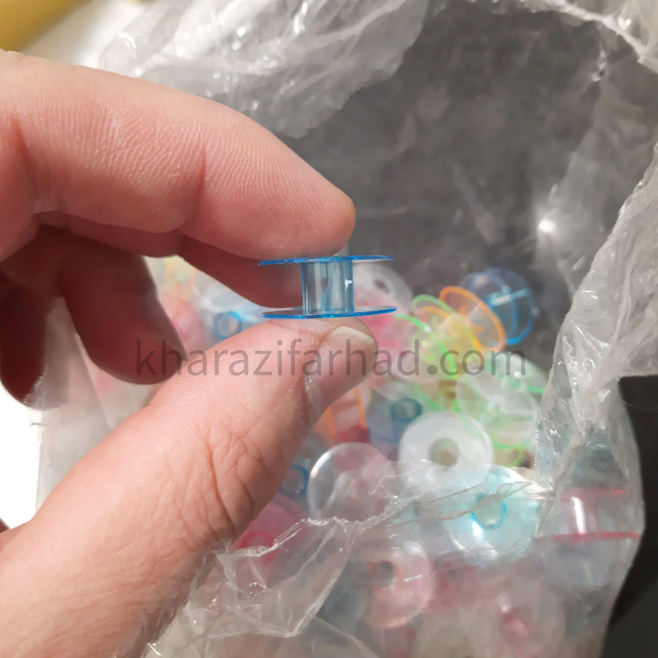 ماسوره چرخ خیاطی خانگی پلاستیکی بسته 100 عددی عمده — تصویر ۶