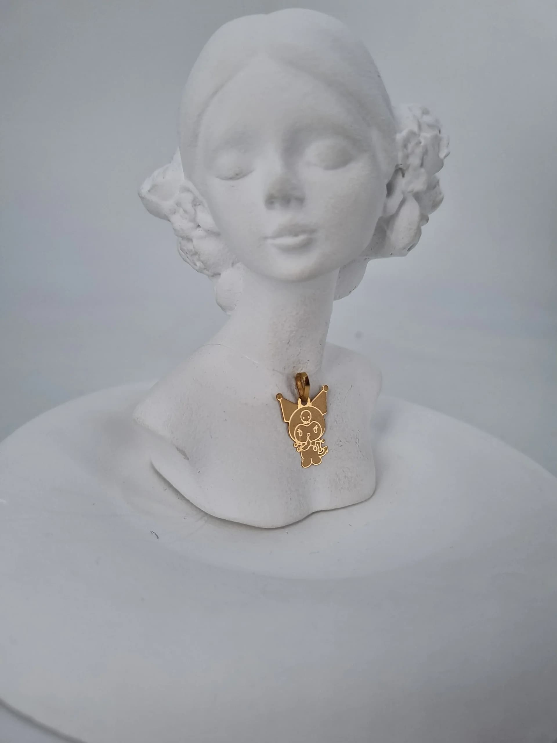 آویز طلای کورومی