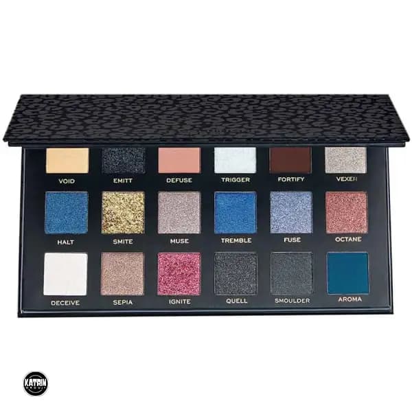 پالت سایه چشم New Neutrals Smoked رولوشن — تصویر ۴