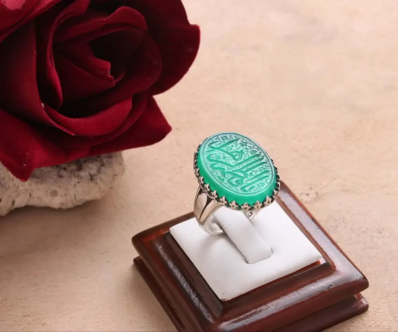 انگشتر عقیق سبز مردانه “ارادت فاطمی” – متبرک به نام “یا فاطمة الزهرا (س)” کد 1797