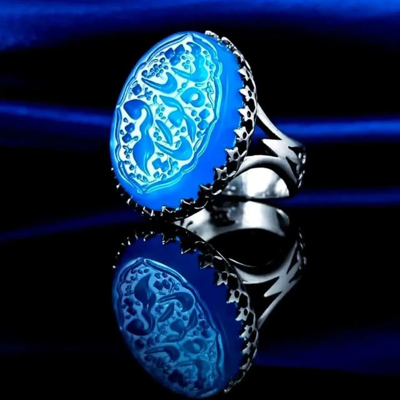 انگشتر عقیق آبی مردانه “اشک فرات” – توسل به شاه بانو “یا رقیه (س)” کد 1808 — تصویر ۳
