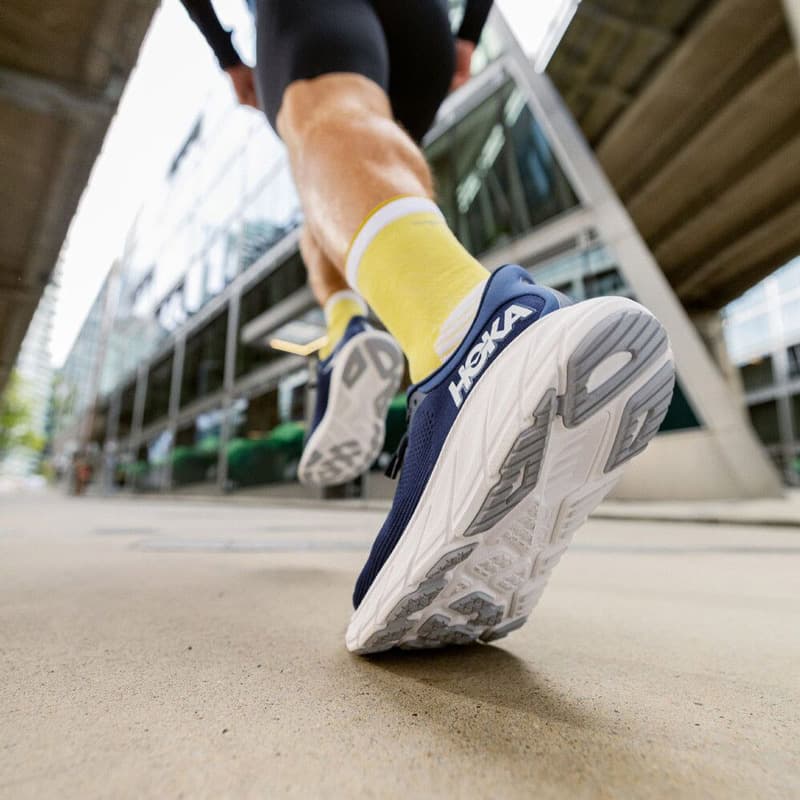 کفش رانینگ مردانه هوکا Hoka Running Shoes Arahi 7 سرمه ای — تصویر ۸