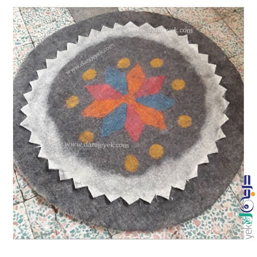 فرش و پادری نمدی سنتی — تصویر ۹