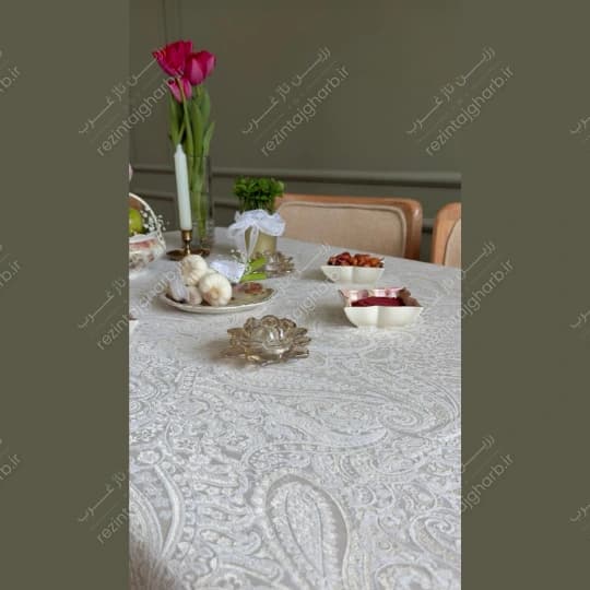 رومیزی بته جقه رومیزی ساتن پنبه حاشیه دار | رزین تاژ — تصویر ۵