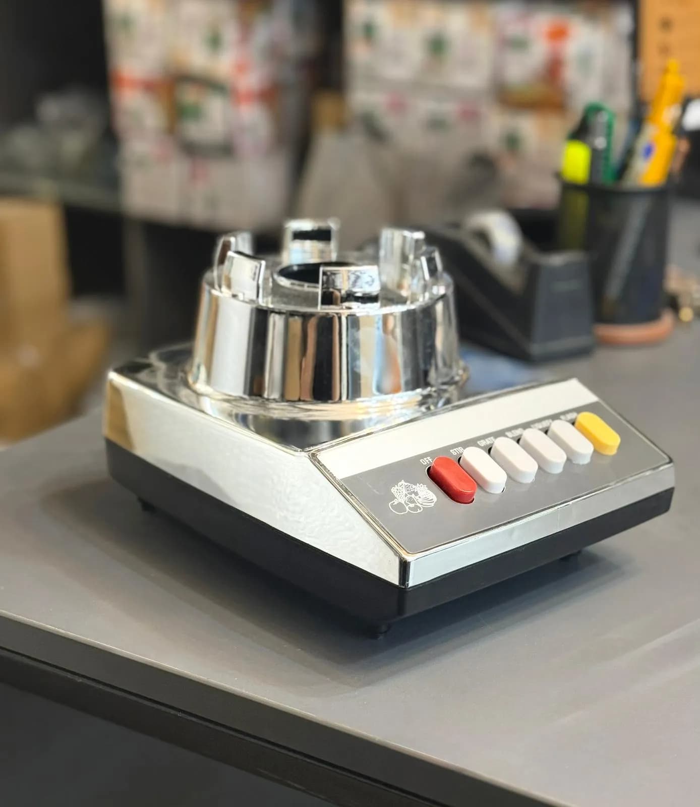 بدنه مخلوط کن سانیو — تصویر ۳