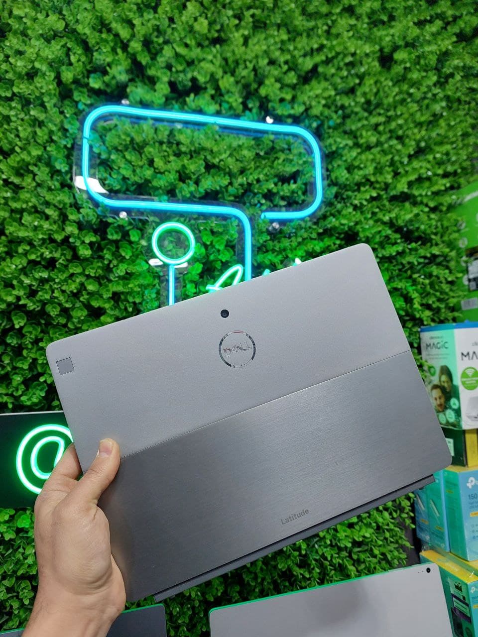 لپ تاپ استوک تبلت شو دل DELL LATITUDE 7210 i7 16GB 256GB INTEL
