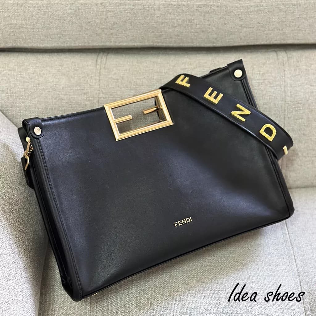 کیف دخترانه دسته فلزی مدل فندی کد 3974